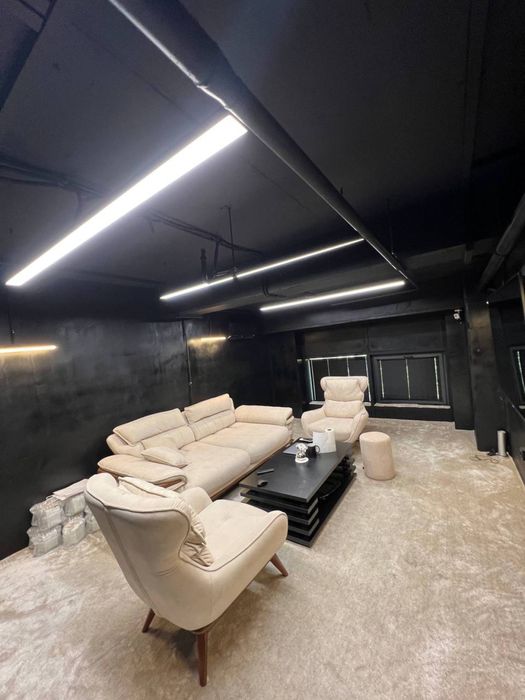 Сдаётся в аренду нежилое помещение ( СРОЧНА ) ташкент сити