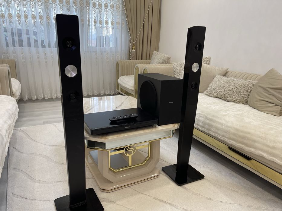 Домашно кино PHILIPS HTB3270 Blu-ray3d
