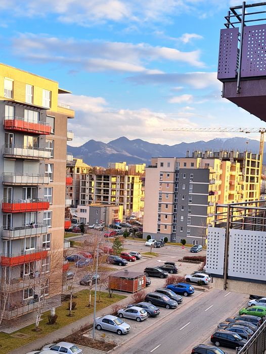 Apartament 2 camere Coresi Tractorului| Loc parcare | Boxa