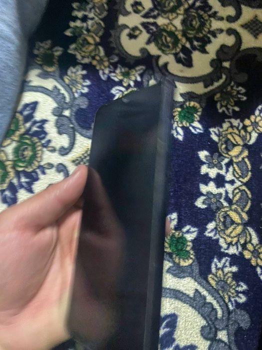 Samsung A6 obmen bor Iphonega