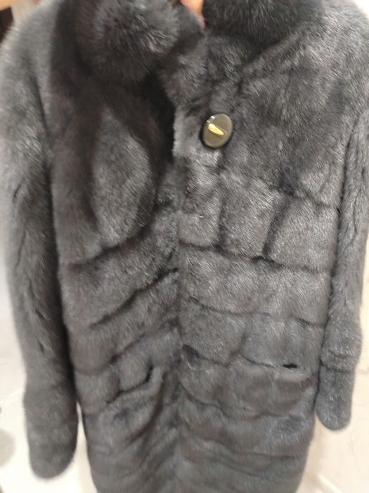 Продам норковую шубу