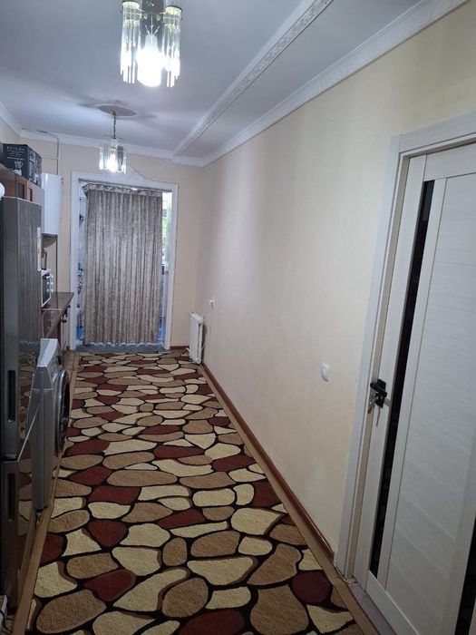 Uy sotiladi.  Sergeli tum. Oltin vodiy mahalla