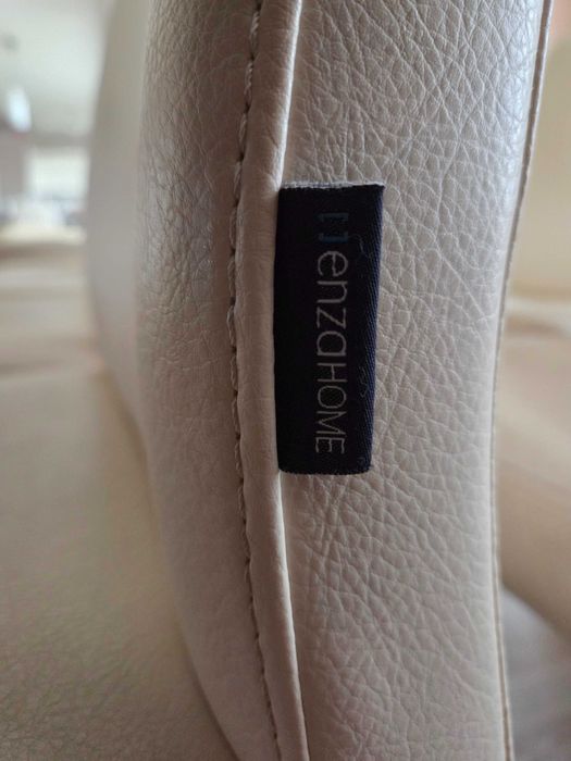 Столове за трапезна маса