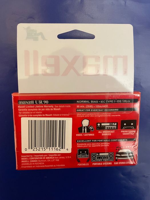 Нови аудиокасети ,,MAXELL” UR 90