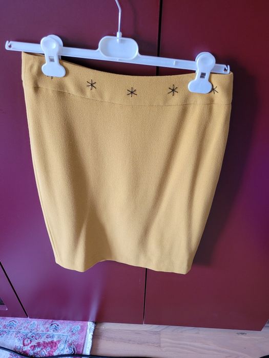 Costum fustă și sacou Yokko