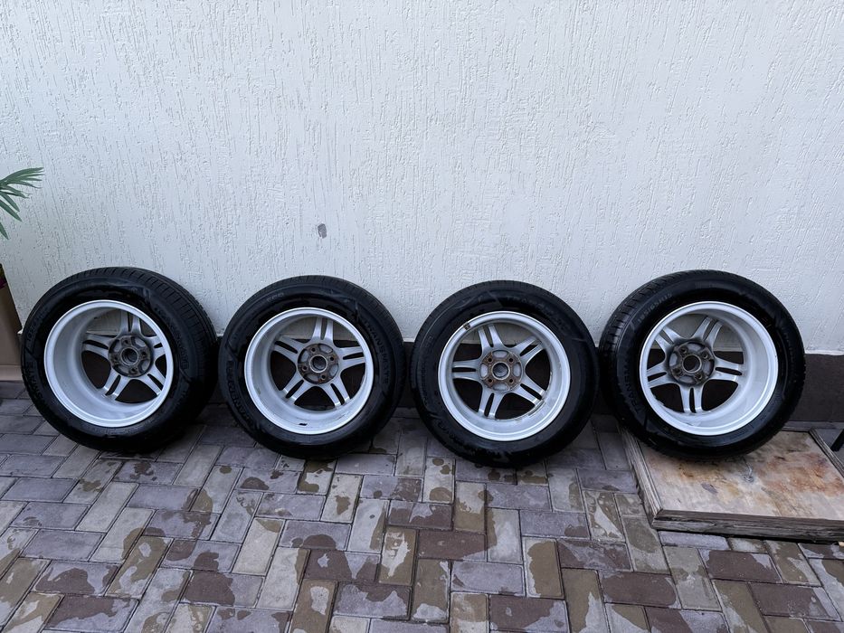 Продам оезину с дисками