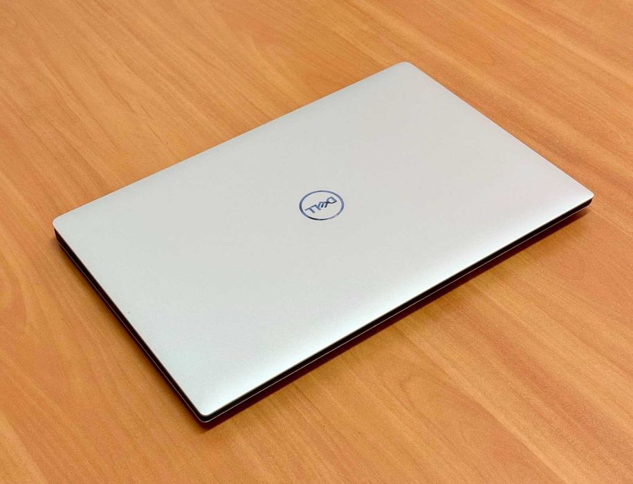 Dell Precision 5540/i7-9750H/16GB DDR4/256GB SSD/Quadro T1000 4GB/15.6" FHD IGZO 100% RGB