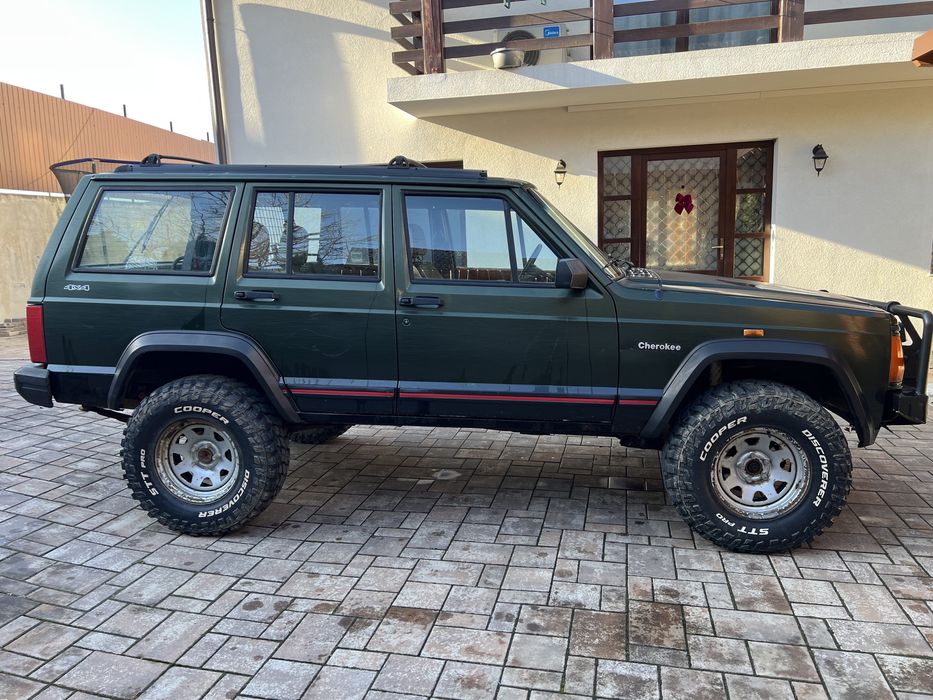 Vand Jeep Cherokee Off Road
