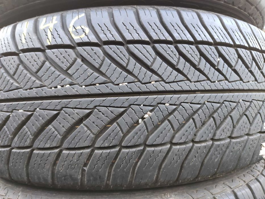 4бр Зимни гуми 205 50 17 - Goodyear Runflat