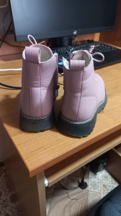 Продам ботиночки на весну, осень на девочку