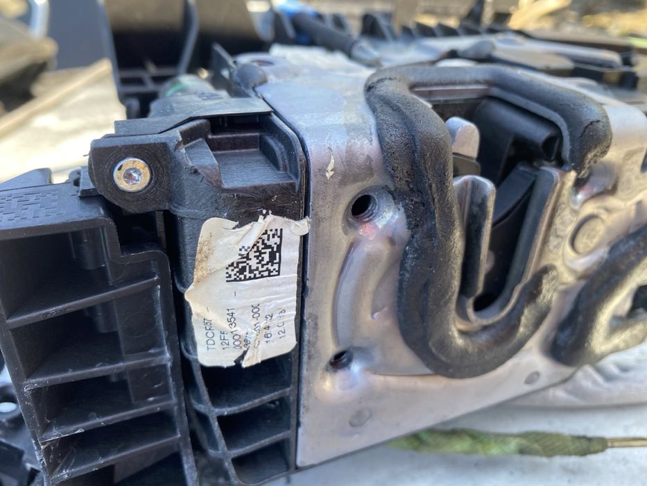 Предна лява брава Мерцедес CLS/GLE/E coupe