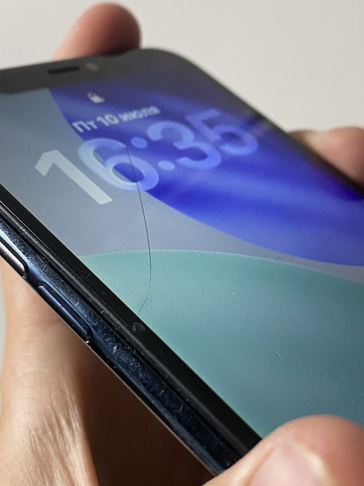 Продам iphone 11 pro