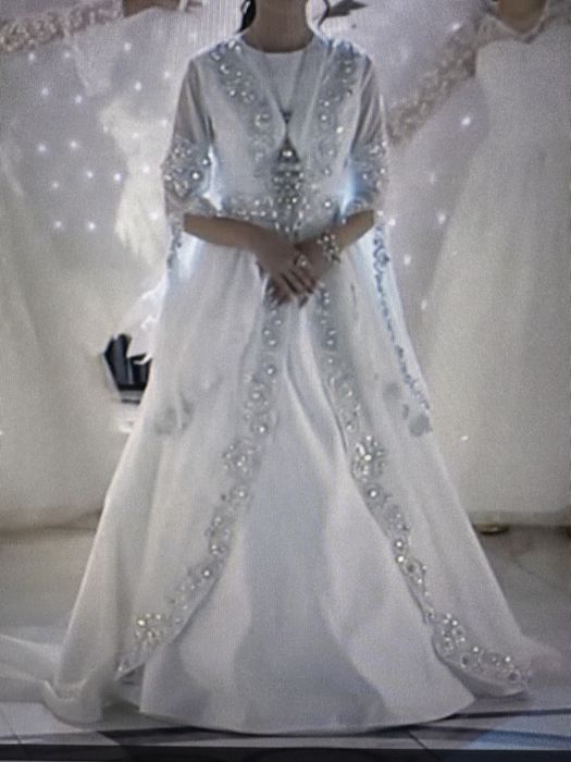 Продам платье национальное