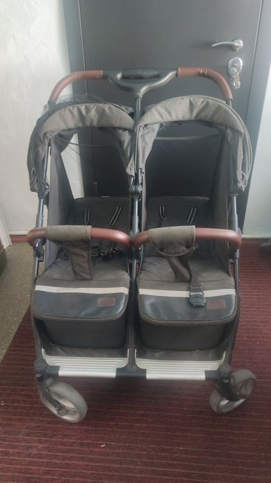 Коляска детская робот