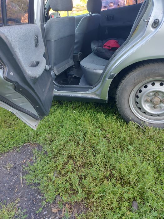 Живого ниссана поменяю