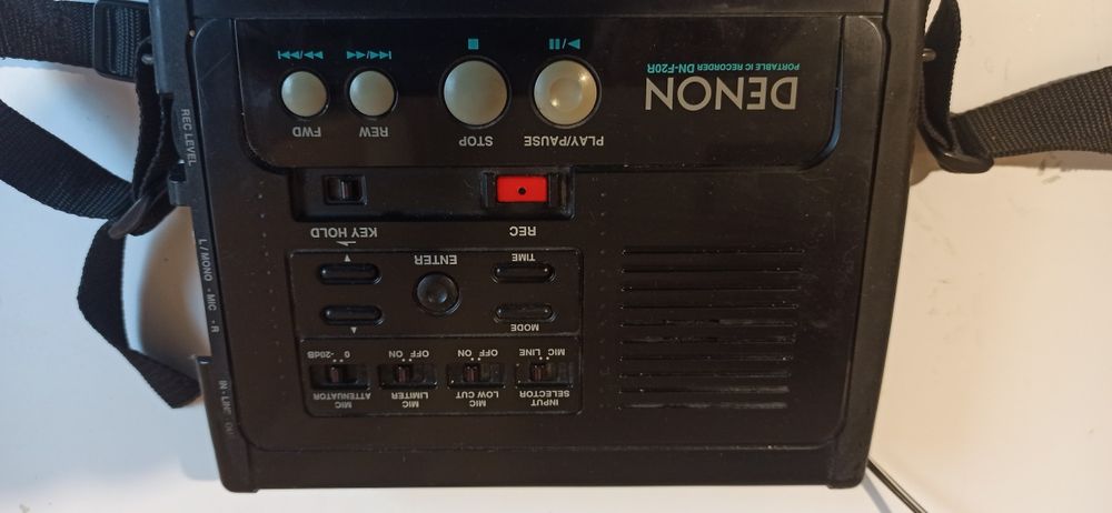 Recorder audio Denon DNF20R precum tascam zoom
