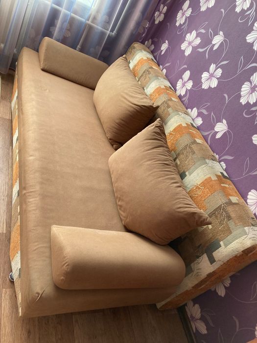 Тахта раскладная б/у