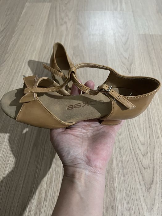 Продам туфли танцевальный