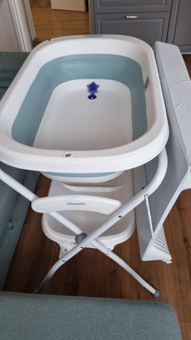 Сгъваеми вана и повивалник 2 в 1