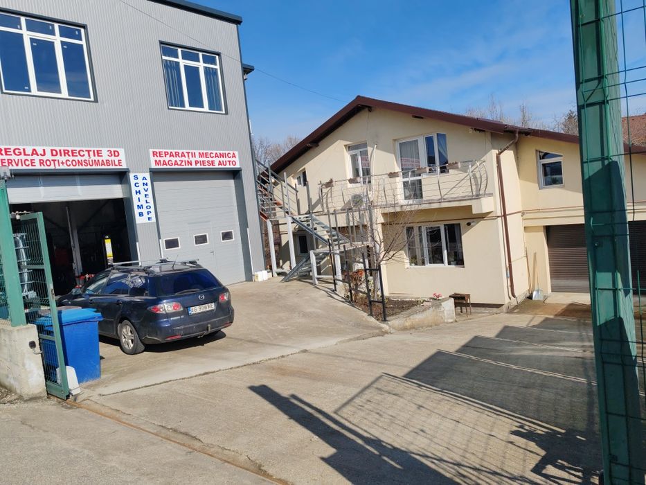 Vand Vila P+M si garaj pe structura metalica P+1.