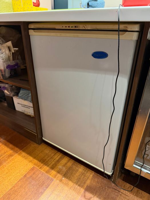 Морозильник белый