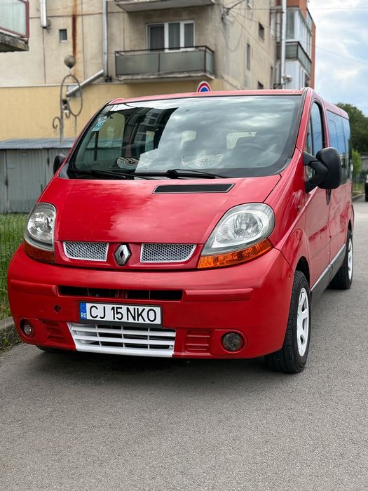 RENAULT Trafic 2004