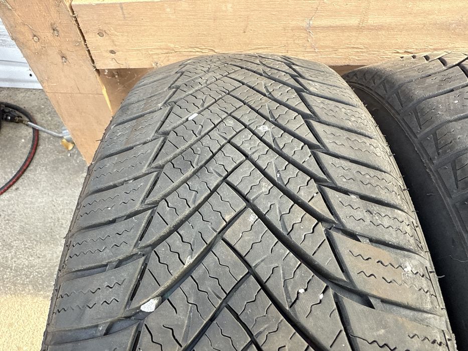 2бр. Зимни Гуми 185/65R/15 -IMPERIAL- DOT:2522- 6,9мм.