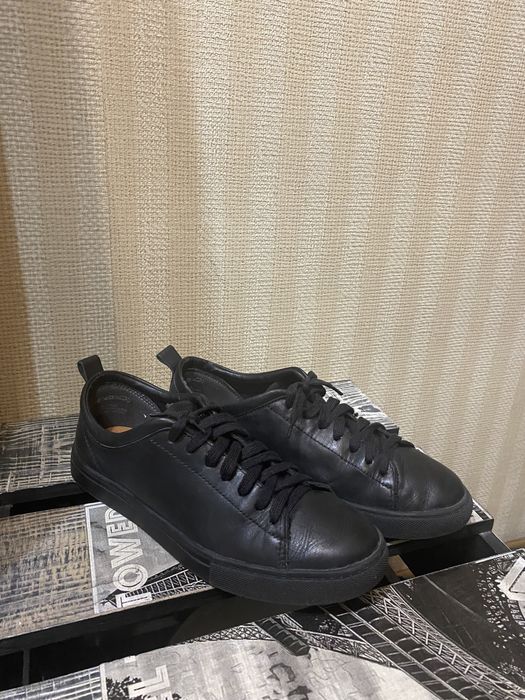 кроссовки кожанные