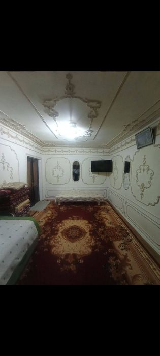 Срочно продаётся 2х комнатная квартира на первом этаж центр Райцентра