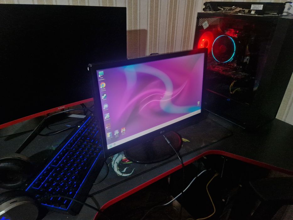 Монитор LG продам