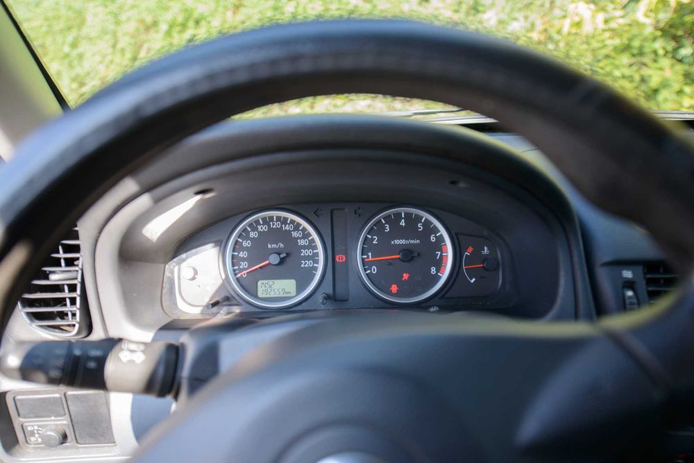 Vand Nissan Almera 1.5 benzina + GPL