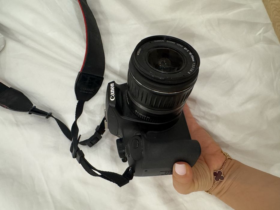 Продам фото аппарат canon