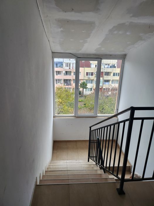 Продава се Двустаен апартамент в к.к. Слънчев бряг - 60 кв.м за 667 €/кв.м - Снимка #5