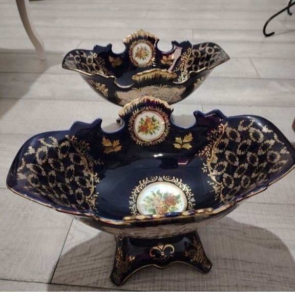 Ваза. Две штуки за 150 тыс.