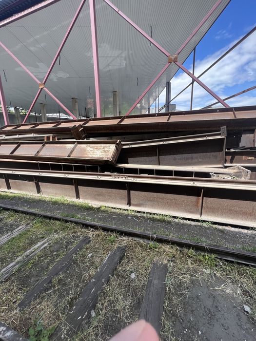 Кран балка, с опорами и путями