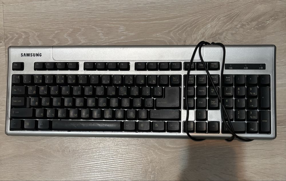 продам клавиатуры самсунг