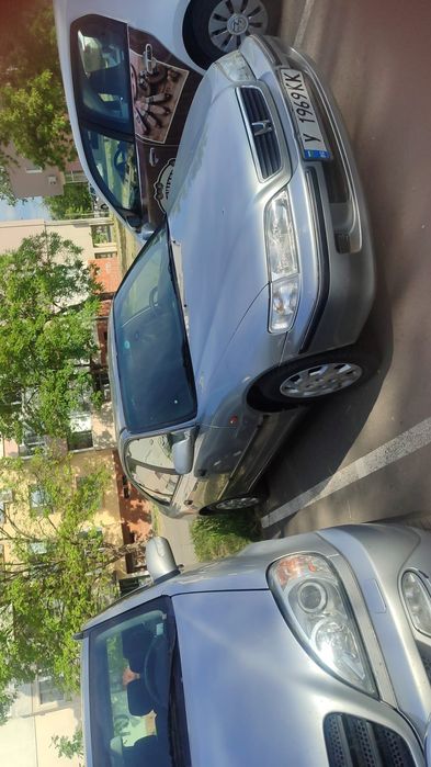 Продавам Хонда Акорд 1.8