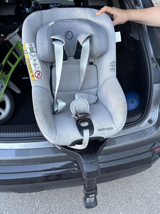 детско столче maxi cosi
