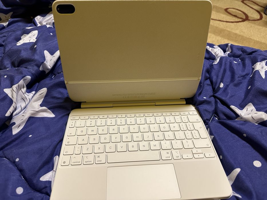 Vând iPad Air 11” M3 Wi-Fi – 128 GB, Mov