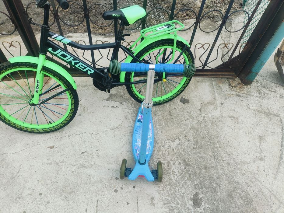 Самокат детский трехколесный