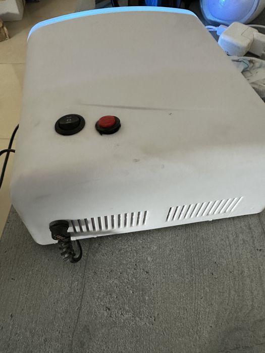 Incinta, cutie cu Uv ultraviolete pentru polimerizare sau dezinfectare