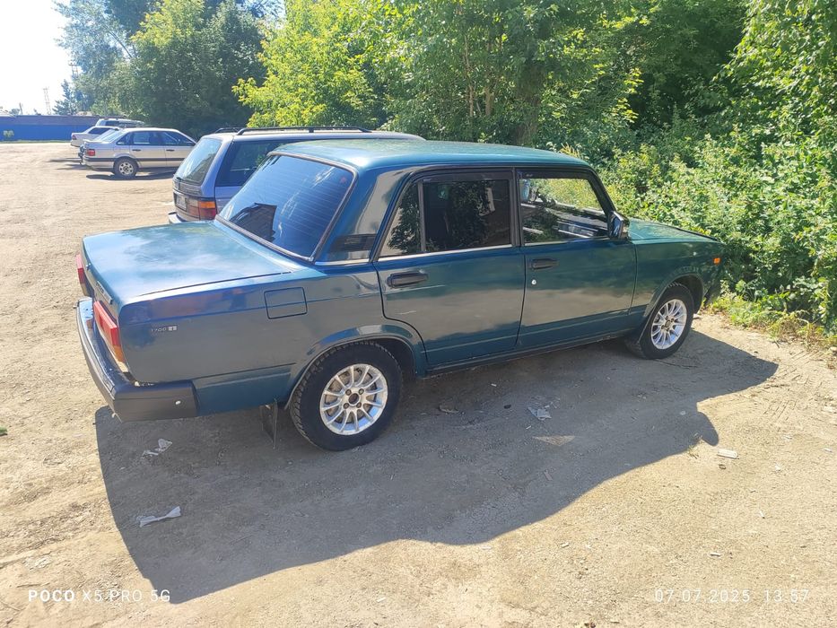 Продам ваз Lada 2107  год 2003