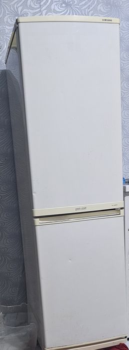 Холодильник Samsung б.у