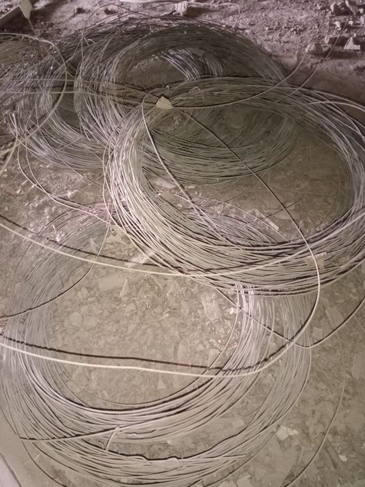 Проволки стальные б/у