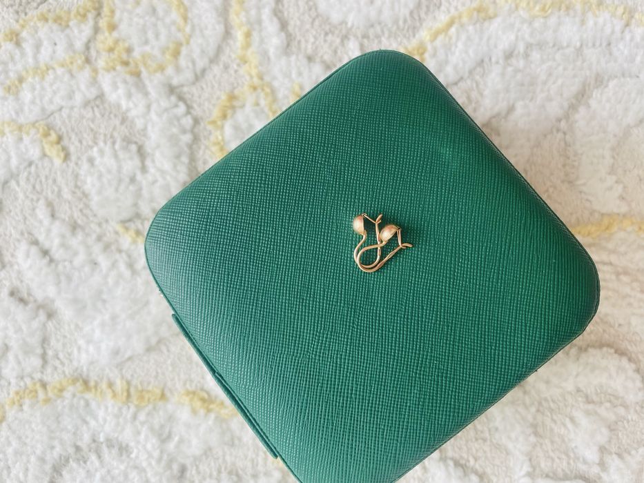 Золотые серьги для девочек