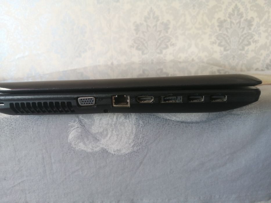 Продам ноутбук бу