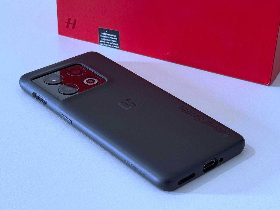 Бартер! Перфектен! OnePlus 10 Pro Volcanic Black (Черен)