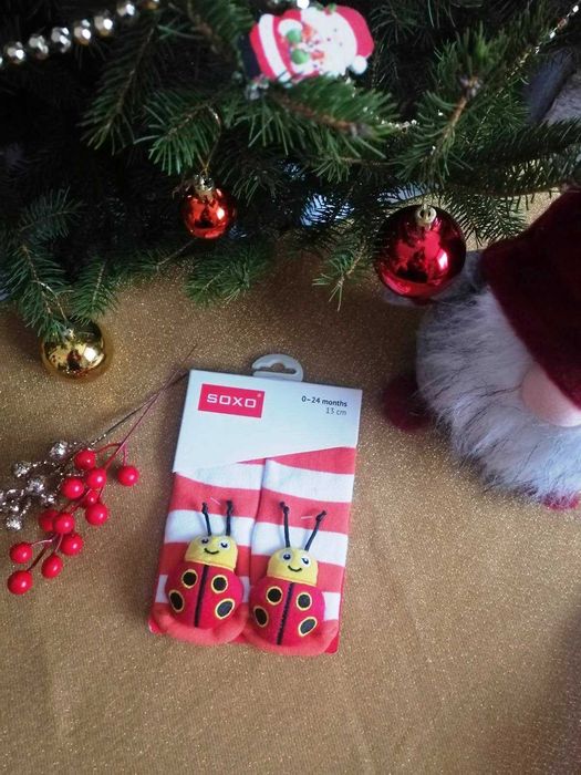 Бебешки чорапи с дрънкалка 0-24 месеца