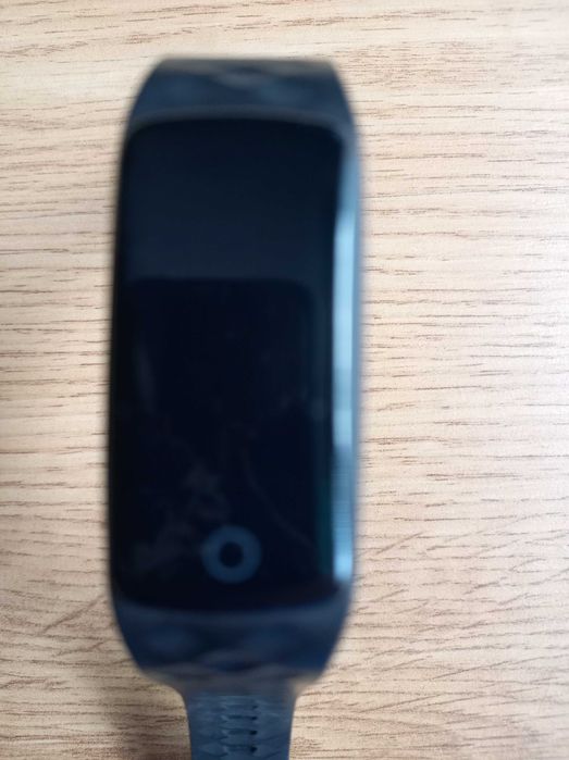 Смарт фитнес гривна Canyon CNE-SB11BB – Като нова