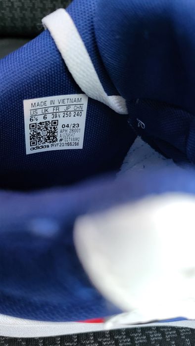 Маратонки Adidas